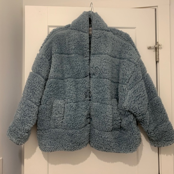 Urban Outfitters sherpa coat - Picture 1 of 5
